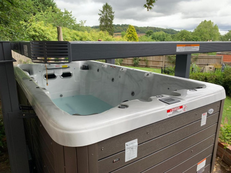 Плавательный спа-бассейн с противотоком Vita Spa Swim Spa VL 4